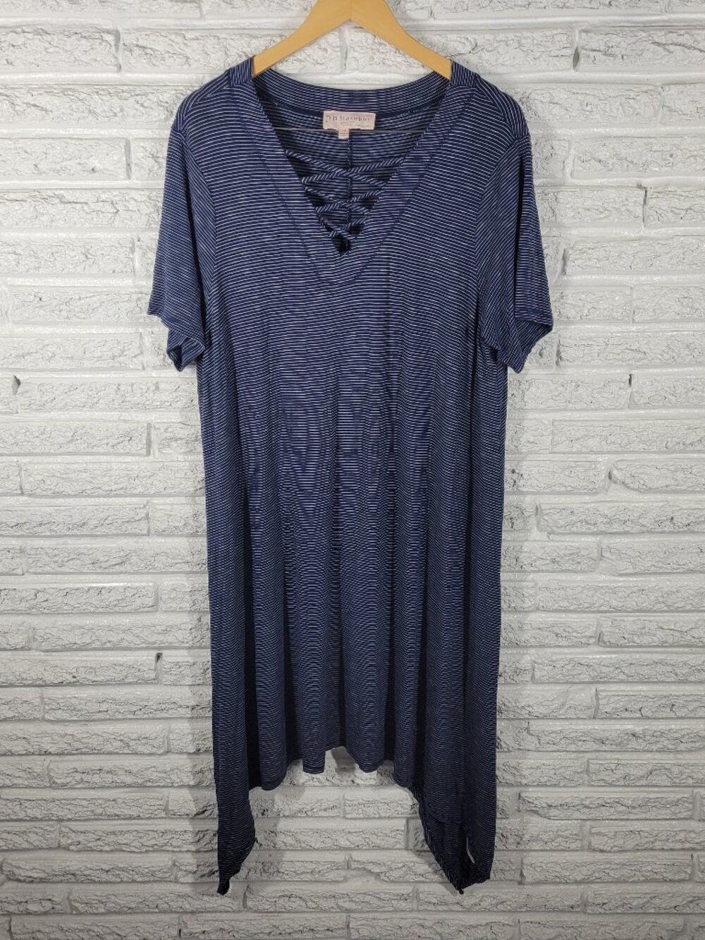 Philosophy‎ Women 1X Plus Mini Dress Blue White Striped Lattice VNeck STR177E